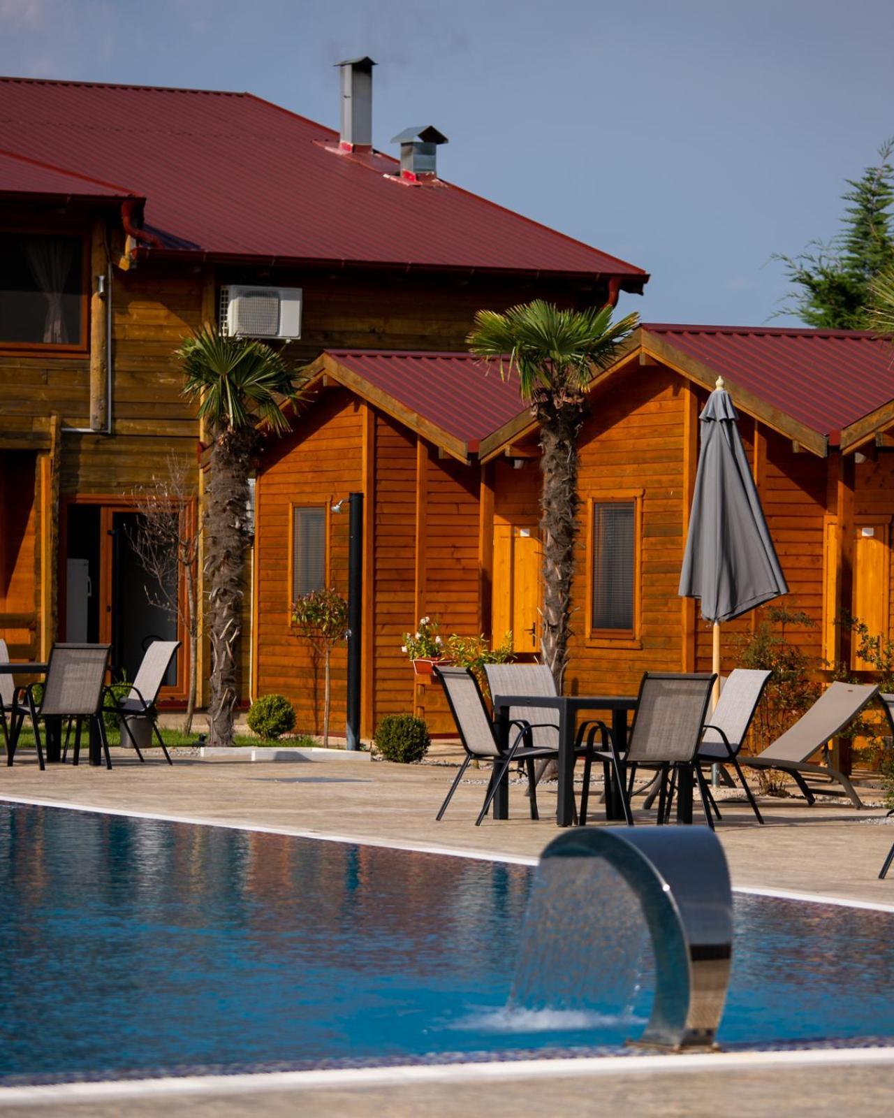 Sunny Garden Hotel Ulcinj Exterior photo