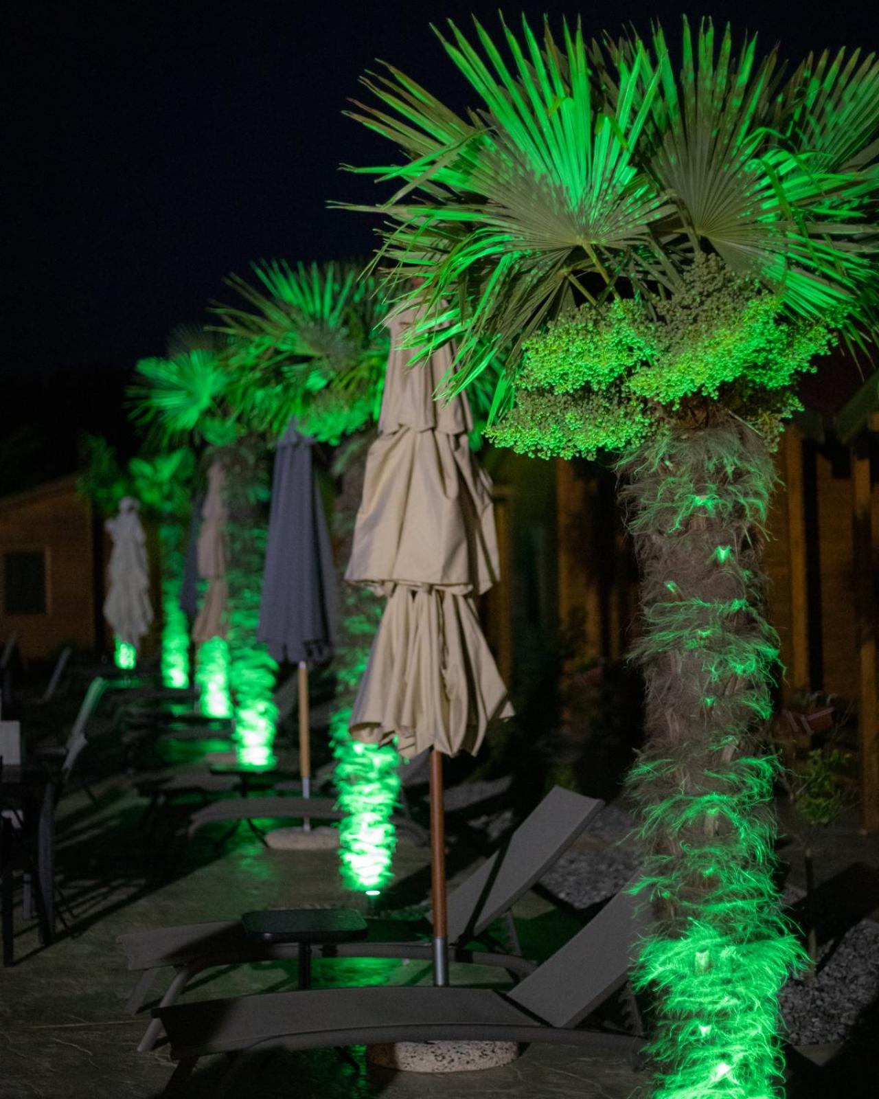Sunny Garden Hotel Ulcinj Exterior photo