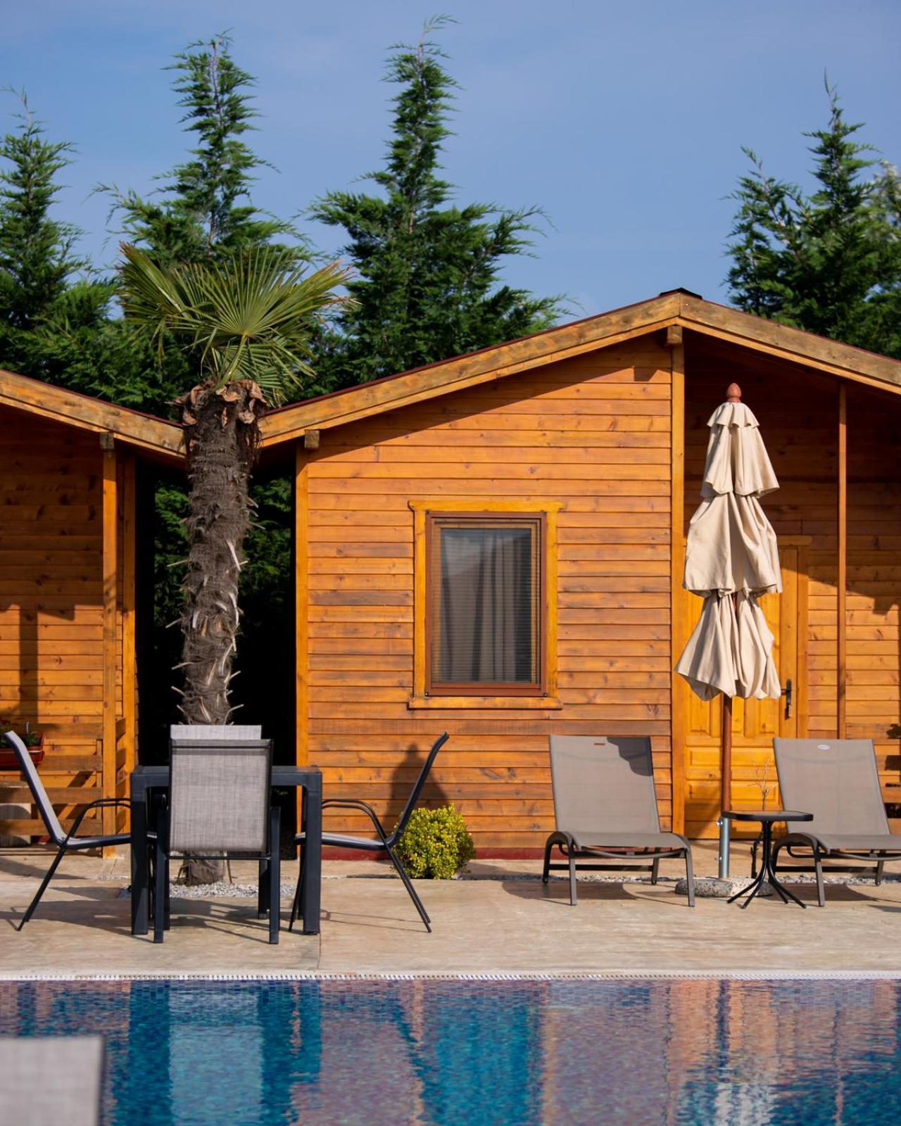 Sunny Garden Hotel Ulcinj Exterior photo